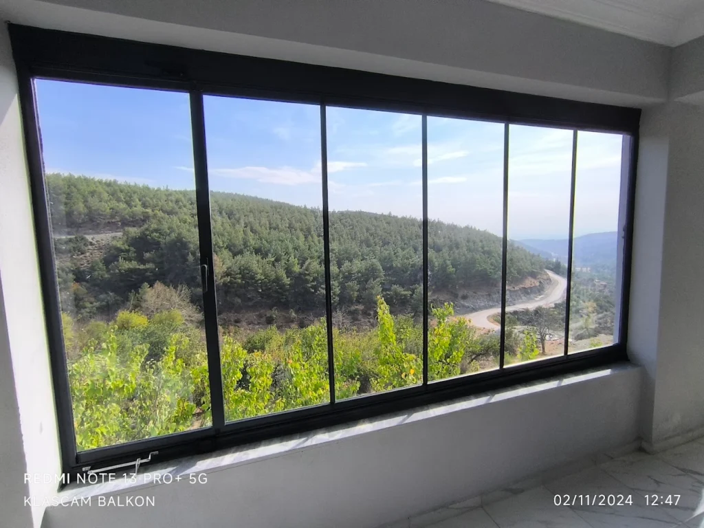 Kırıkhan Cam Balkon Sistemleri
